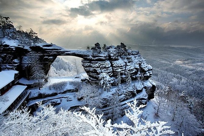 Pravcicka Gate & Bastei Bridge Winter National Park Tour from Prague - Lunch in Bohemian Switzerland at U Forta: a real break, not a snack stop