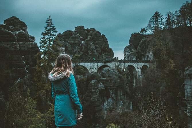 Pravcicka Gate & Bastei Bridge Winter National Park Tour from Prague - The guide makes the day work: English, CPR certified, and real care on the trail