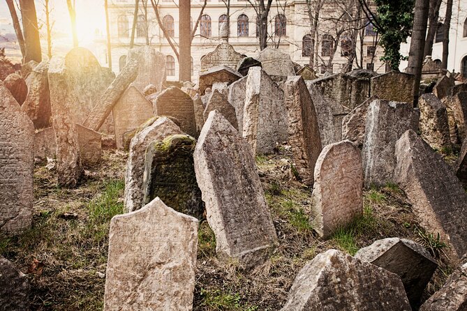 PRIVATE: 3h Stories of Prague Jewish Quarter Tour, drink included - Pinkas Synagogue: the Holocaust memorial exhibit you will not forget
