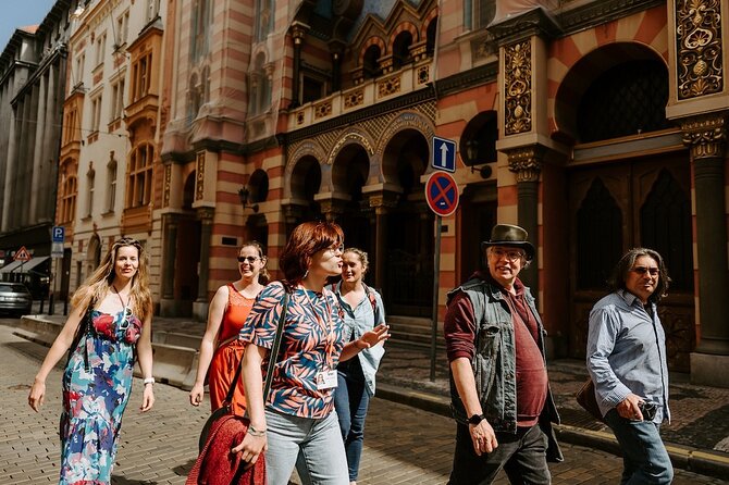 PRIVATE: 3h Stories of Prague Jewish Quarter Tour, drink included - Spanish Synagogue and the Jewish Museum: unusual architecture, focused time