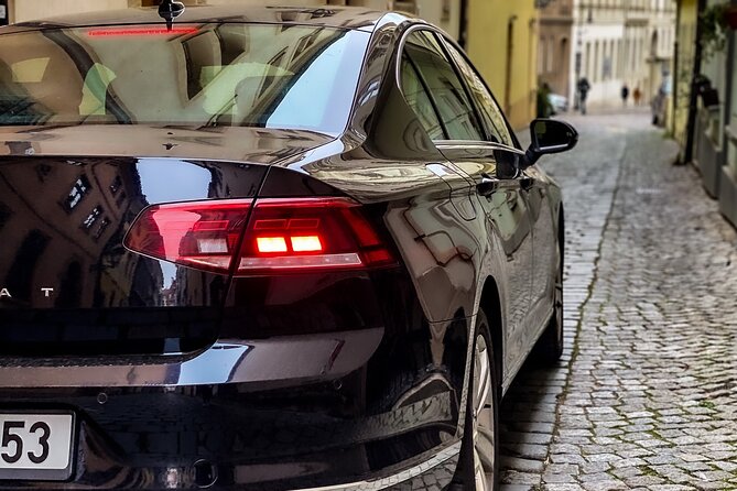 Private ARRIVAL Transfer by LIMOUSINE 3+1pax - Key Things That Matter Before You Book