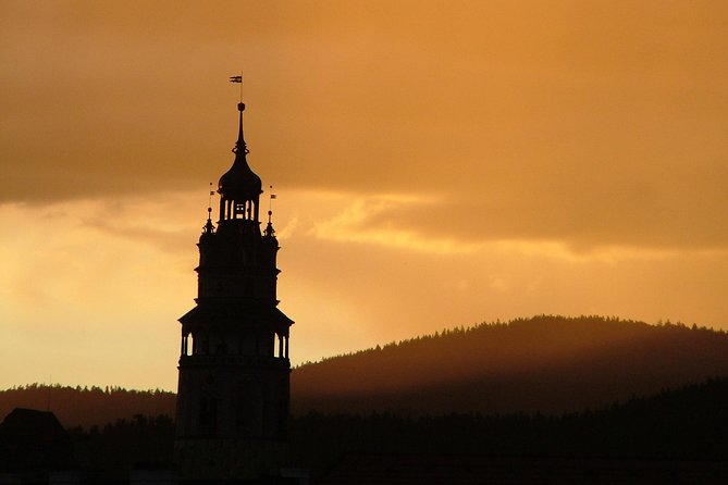 Private evening tour Cesky Krumlov Old Town and Castle area - Meeting at náměstí Svornosti and setting your bearings