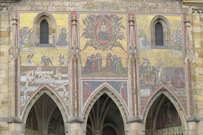 Private Prague Castle Tour with a Czech Guide, meet up at hotel - Golden Lane: shops, armor, and prison cells in one walk