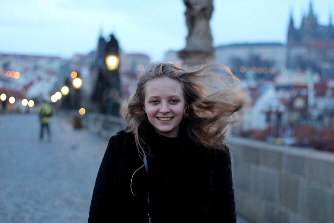 Private Prague Photoshoot for Individuals, Couples and Families - Old Town Square: the fastest way to look like you are in Prague