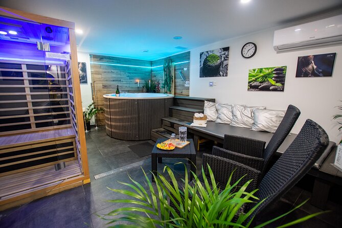 Private Spa with Jacuzzi and Sauna - BLACK ZONE - Jacuzzi Time: Two Modes That Change the Feel