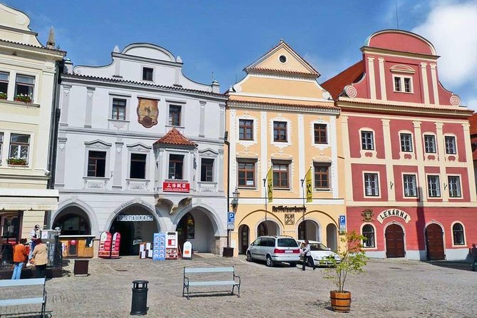 Private Tour: Cesky Krumlov Day Trip from Prague - Price and logistics: what $469.42 per person buys you
