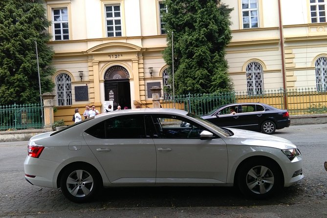 Private Transfer from Prague Airport to the City Centre - Car Comfort, Luggage Help, and Family-Friendly Touches