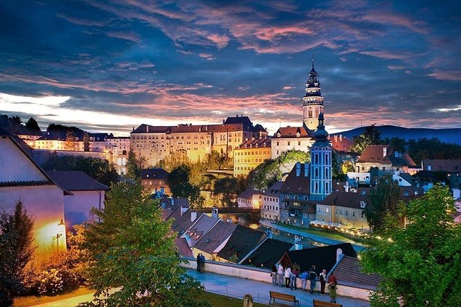 Private transfer in a Sanitized Car Prague to Vienna with 2h stop Cesky Krumlov - Key Things That Make This Transfer Work