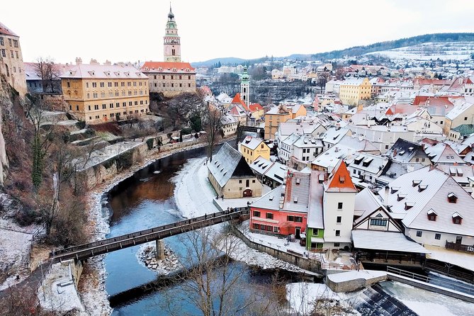 Private transfer in a Sanitized Car Prague to Vienna with 2h stop Cesky Krumlov - Door-to-door Prague pickup in a sanitized, luggage-friendly car