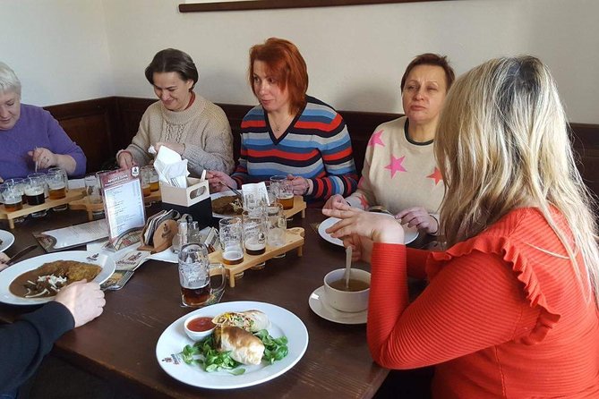 Private Transfer Prague to Passau or Passau to Prague with stop in Cesky Krumlov - The 9:00 am Start, and Why the Timing Works