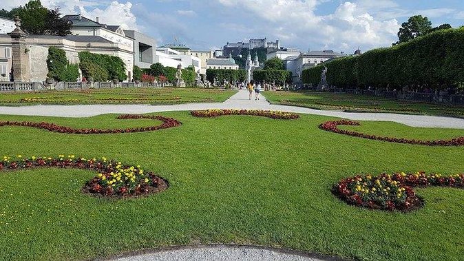 Private Transfer Prague to Salzburg with 2h stop in Krumlov in a Sanitized Car - Comfort on Wheels: Sanitized, Air-Conditioned, and Ready for Real Travel