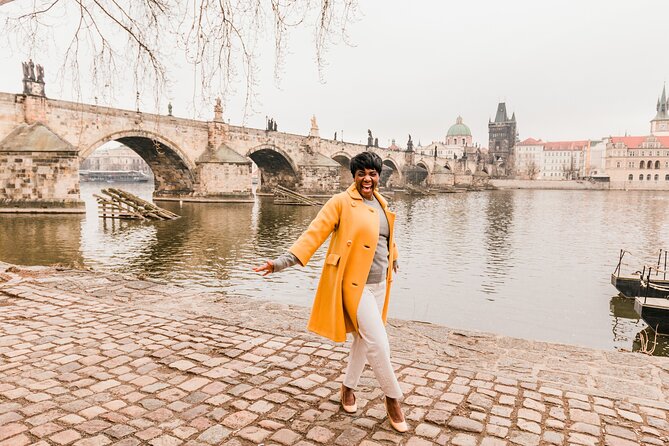 Private Vacation Photography Session with Local Photographer in Prague - Why a private Prague photo session beats selfies