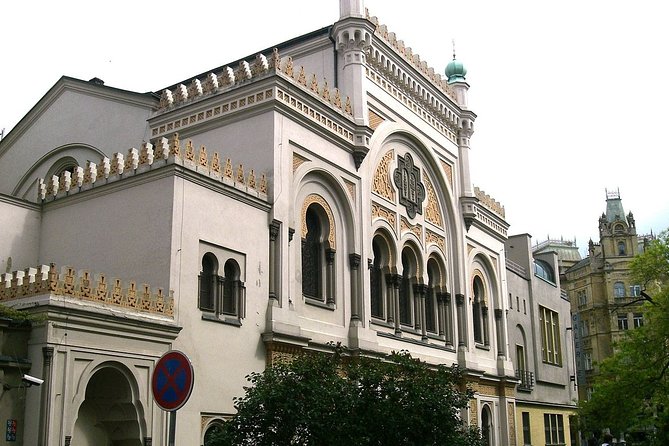 Rent-a-Friend in Prague - Why this Prague tour feels different than a basic checklist