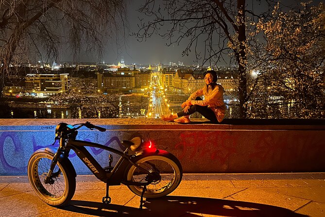 Retro Style E-Bike Night Tour in Prague - Live Guided - The Letná viewpoint: five bridges in one line