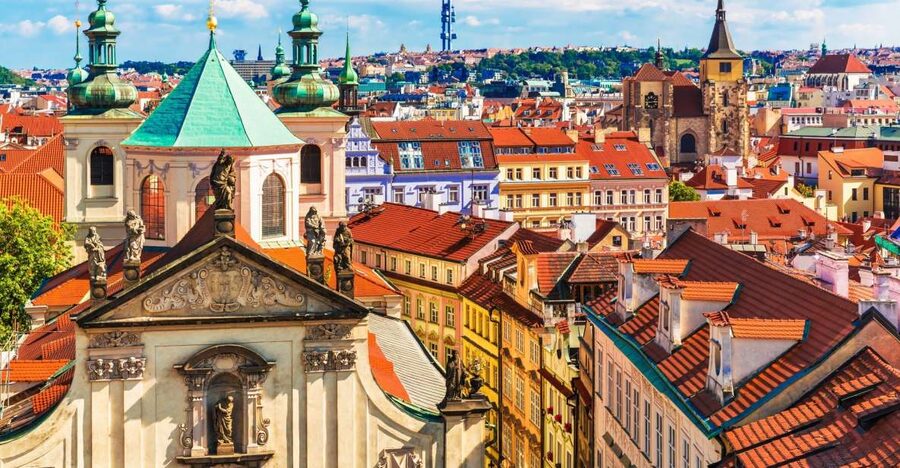 Skip-the-line Lobkowicz Palace Private Tour & Concert - Who should book this tour