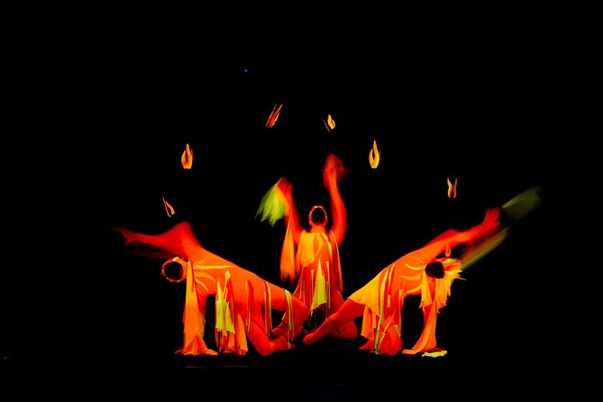 Skip the Line: WOW Show Black Light Theater in Prague Ticket - Getting There in Prague: Mobile Ticket, Transit Nearby, Small Group