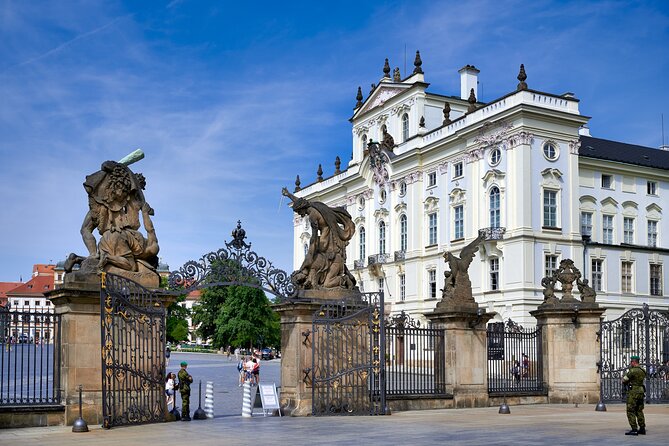 St Vitus Cathedral and Prague Castle Private Walking Tour - Walking into the castle grounds, without buying your way in