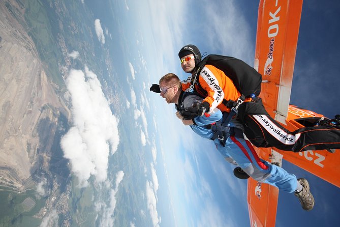 Tandem Skydiving Adventure in Prague - The 10-Minute Briefing That Makes You Stop Overthinking