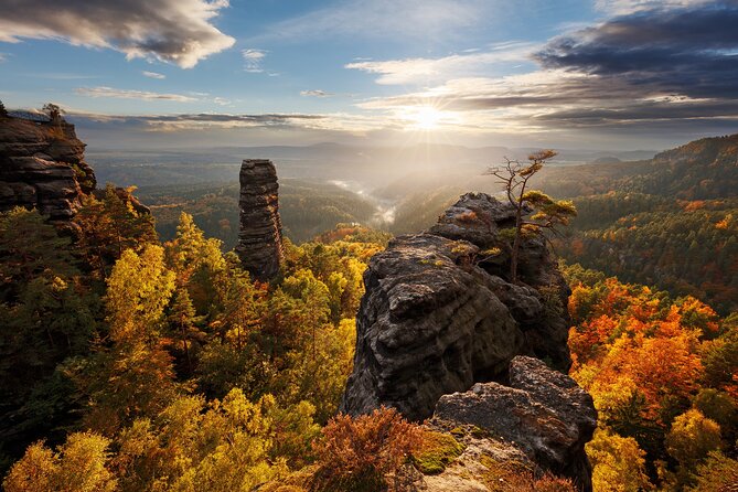 The Best of Bohemian and Saxon Switzerland Day Trip from Prague - Back to Prague via Dresden: time to trade photos