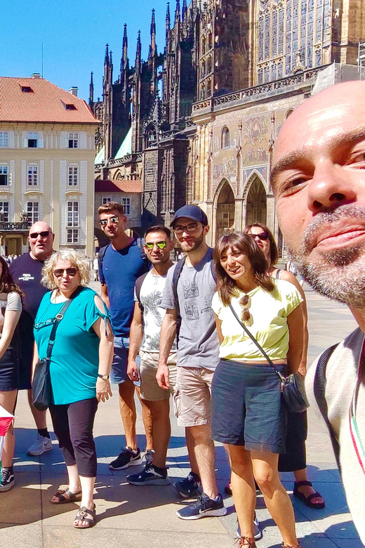 Tour of Prague Castle in italian language ticket included - Key moments I’d prioritize