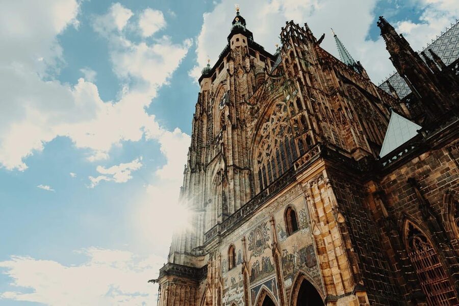 Tour of Prague Castle in italian language ticket included - Perché un tour in italiano al Castello di Praga ha senso vero