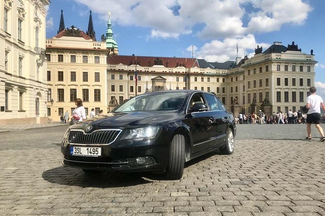 Transfer from Prague Hotel to Airport Prague - Why a Private Prague Airport Transfer Beats the Last-Minute Scramble