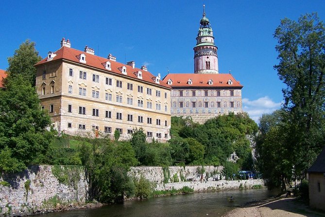 Trip to Cesky Krumlov from Prague - Český Krumlov Castle and the State Castle complex, with the real-world ticket rules