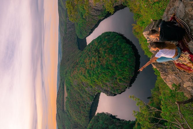 Trip to Viewpoint Maj Czech Horseshoe Bend - Why Vyhlidka Maj and Czech Horseshoe Bend feel romantic