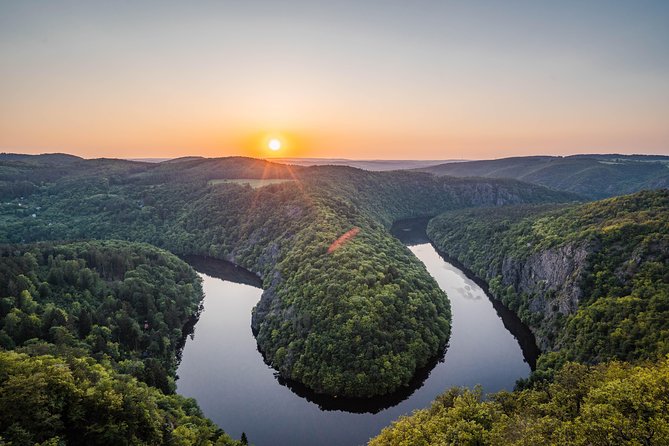 Trip to Viewpoint Maj Czech Horseshoe Bend - At Vyhlidka Maj: getting the most from sunset photos