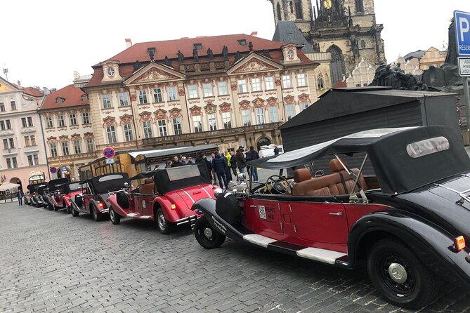 Vintage Cars Prague - Grand City Tour 150min / 1-6 pers. 2,5hrs - Seeing Prague’s most exclusive street without the hassle
