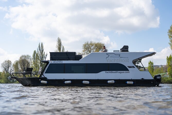 VIP Prague YachtBoat ONE Experience: All-You-Can-Drink - Meeting Point and How the Cruise Actually Starts