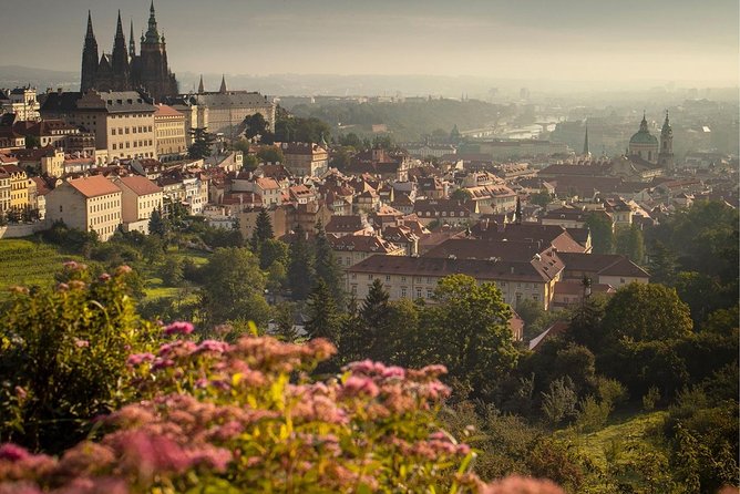 VIP Private tour Prague: Castle, Lunch, Beer, Boat - The 6-Hour Flow and Transport Plan