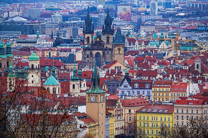 Walking through ages: 11th to 21st century, Prague flavoured - Hradcany square and Lesser Town, the palace world plus real everyday Prague