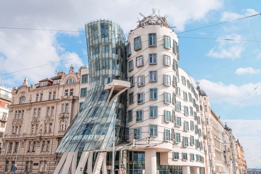 Walking tour of Prague in French : Nové Město - Starting at Jindřišská věž, Tram-Friendly and Easy to Find