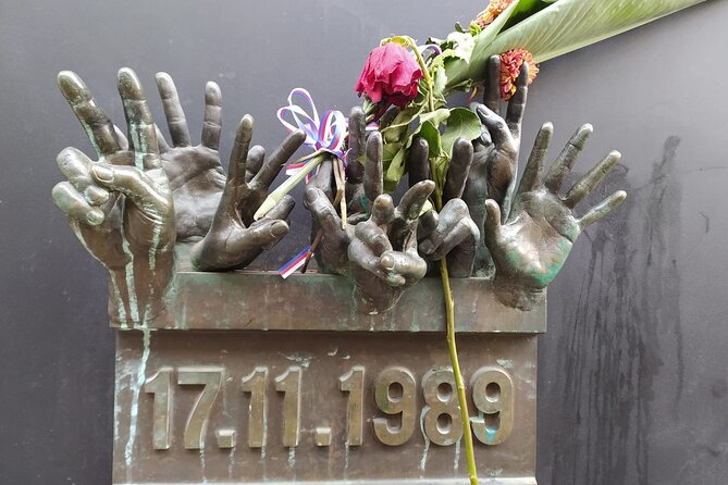 Wars and Totality Private Walking Tour in Prague - The private guide factor: the good and the human part