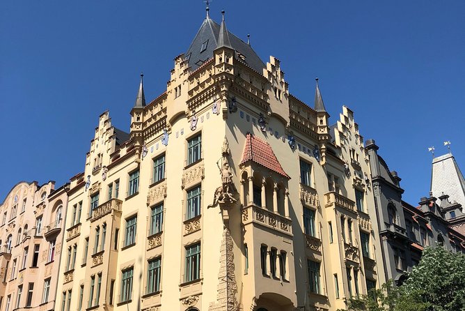 Welcome to Prague - Private Tour with Licensed Guide - Old Town Square Stop: Týn Church, Old Town Hall, and Ján Hus Memorial