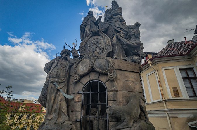 Welcome to Prague - Private Tour with Licensed Guide - Walking Pace, Group Size, and How Flexible Guides Make It Better
