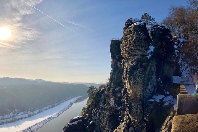 Winter Fairytale The BEST of Bohemian & Saxon Switzerland Hiking Tour - Food, tea, and the real-world comfort of a small group