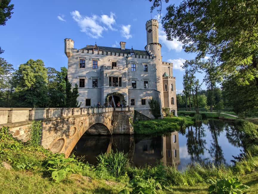 Wroclaw to Prague: 2-in-1 (Private Transfer + Country Tour) - Key highlights that make this worth it