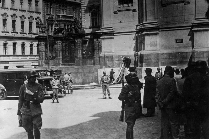 WWII Secrets of Prague: Small Group Tour with Crypt Visit - Timing, walking pace, and what to do before you start